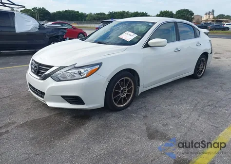 2016 Nissan Altima 2.5 S z USA, uszkodzony, nr VIN 1N4AL3AP6GC199689
